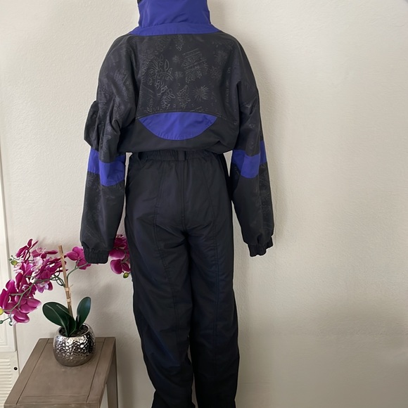 Snow/Ski Jumpsuit - Picture 4 of 12